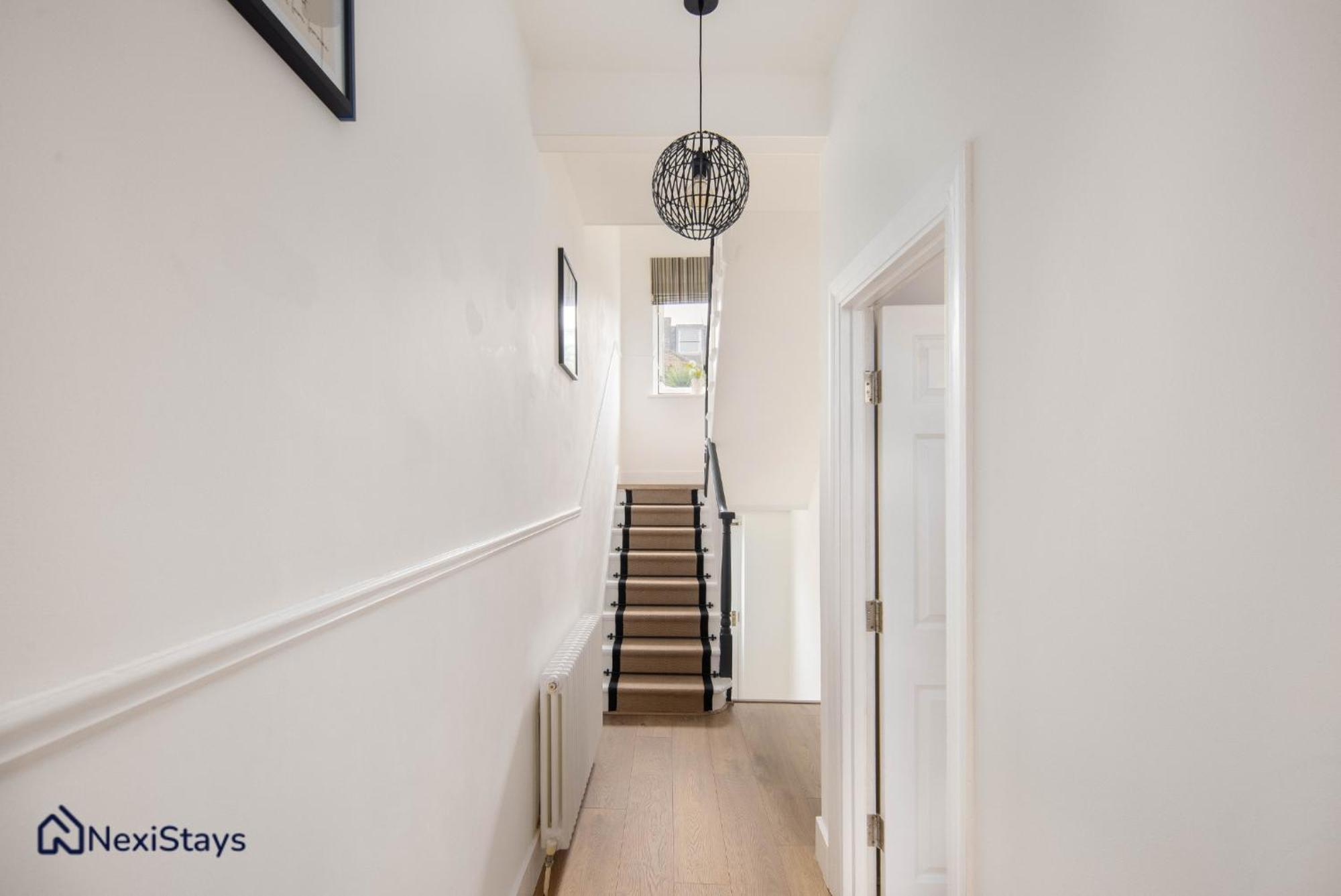 Appartement 10 Mins Walk To The Oval, The Kennington Retreat à Londres Extérieur photo
