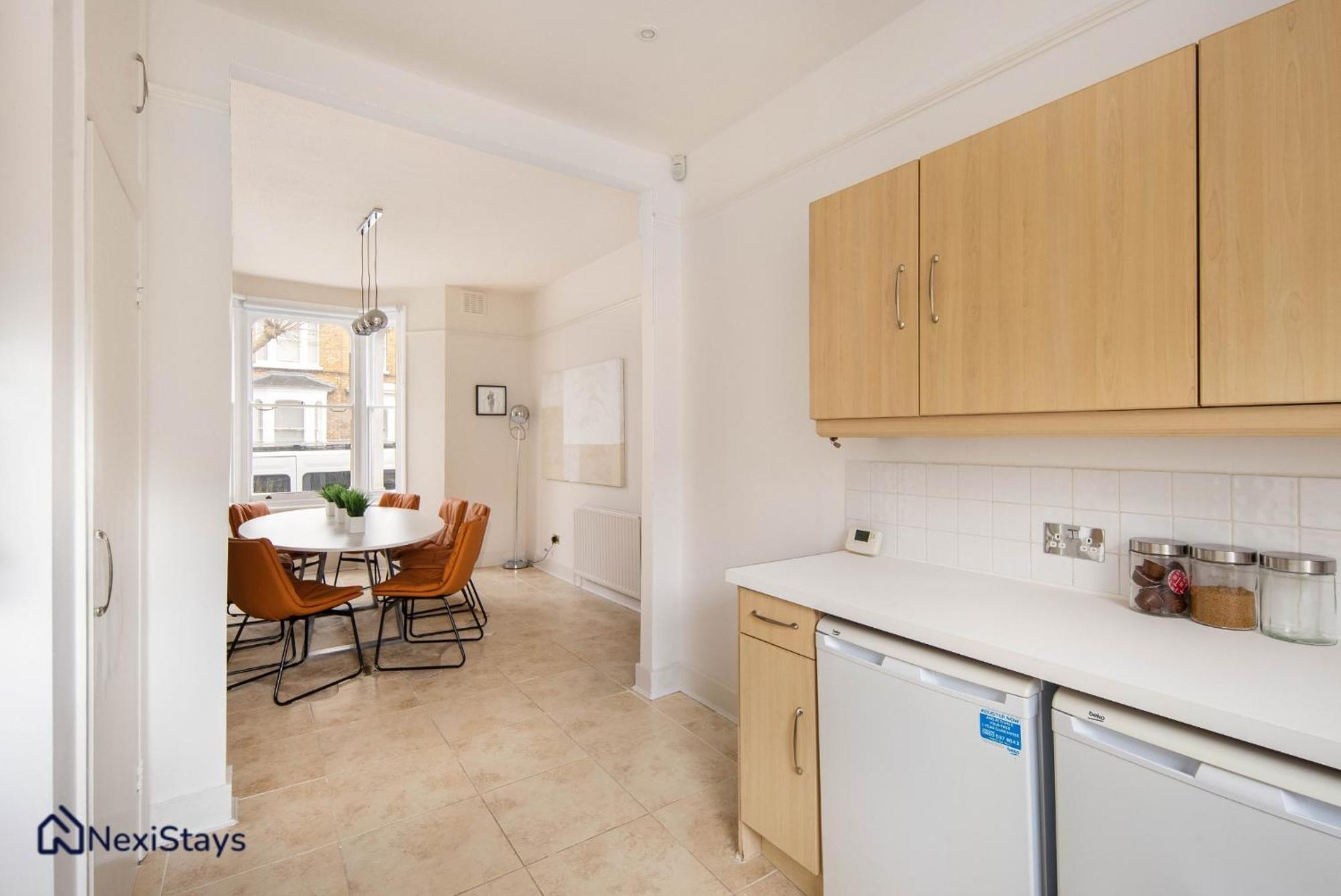 Appartement 10 Mins Walk To The Oval, The Kennington Retreat à Londres Extérieur photo